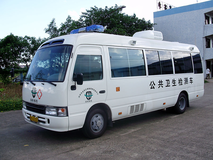 公共卫生检测车.jpg
